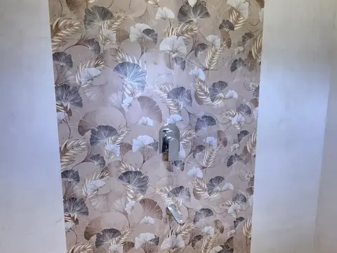 Shower wall with printed floral tiles, Villa 1